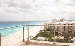 Departamento en venta Emerald Cancun balcon 1