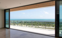Departamento en venta Allure Puerto Cancun terraza
