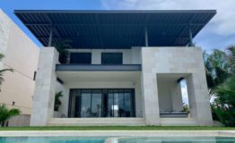 Casa-en-venta-en-puerto-cancun-fachada-muelle
