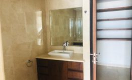 Departamento en venta Emerald Cancun zona hotelera baño 2