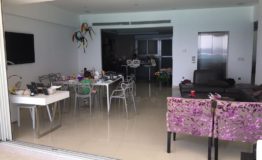 Departamento en venta Lahia Cancun sala comedor