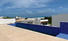 Casa en Venta - La Laguna Puerto Cancun - Rooftop Alberca