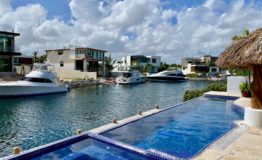 Casa-en-venta-puerto-cancun-canales-alberca-2