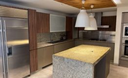 Casa en venta Isla Dorada Cancún cocina